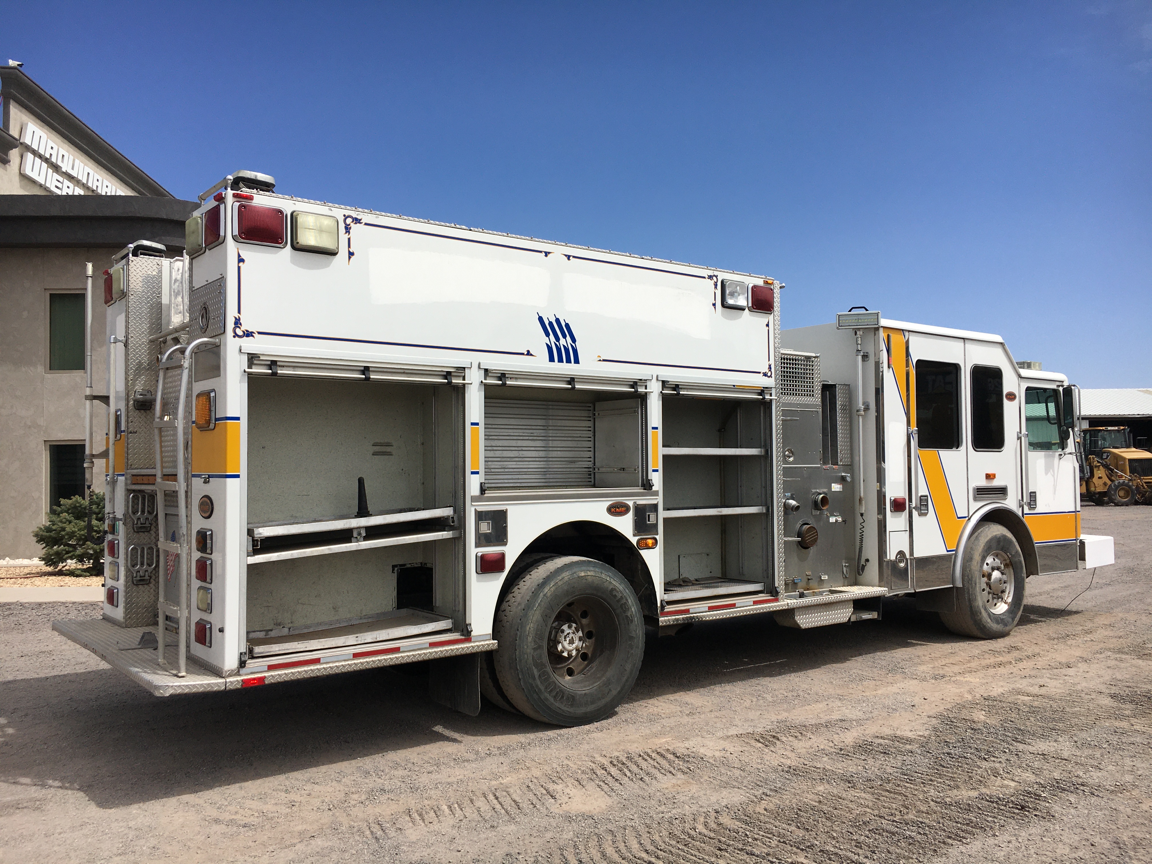 BOMBERA KME FIRE APPARATUS